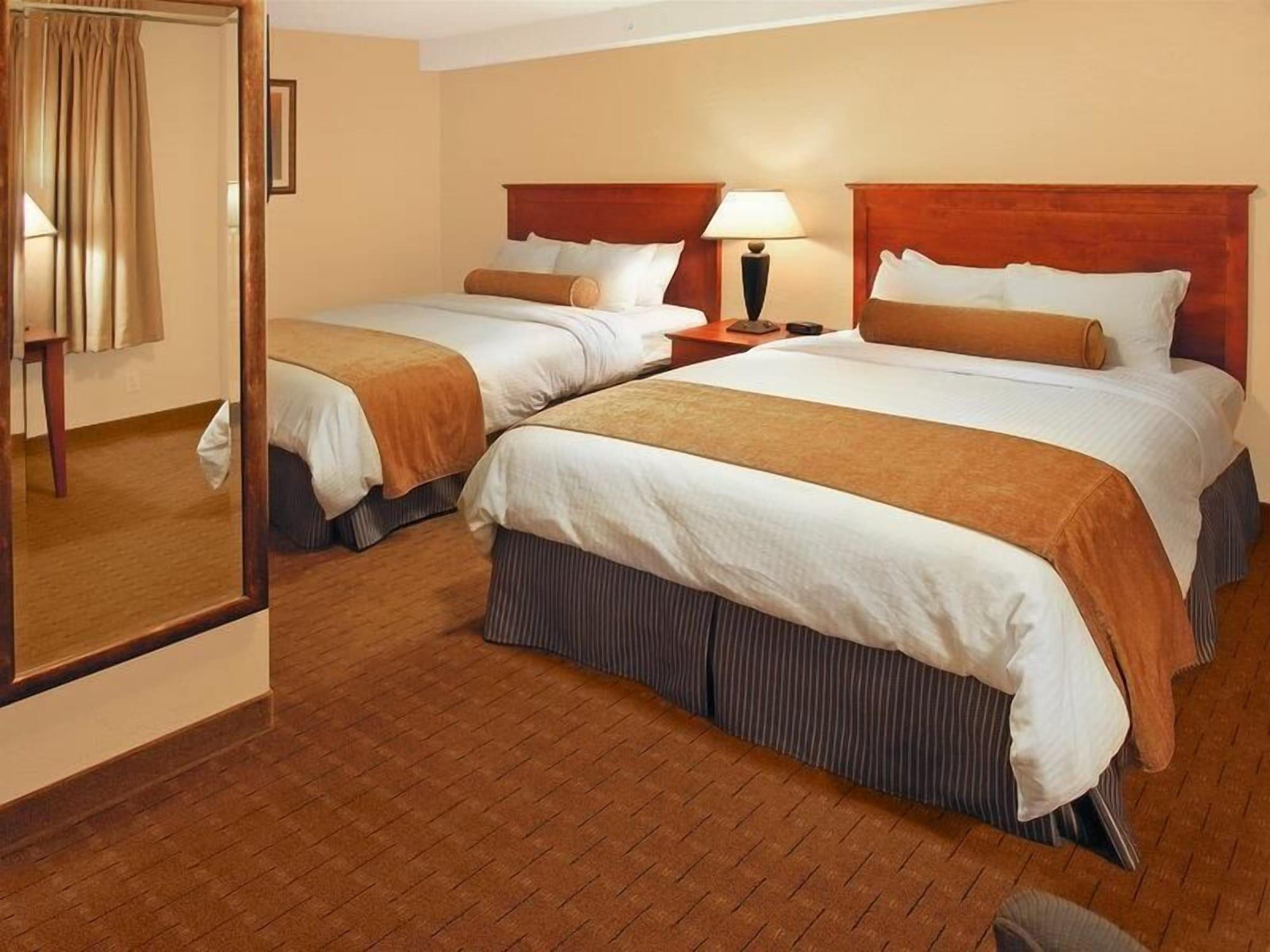 Western Vista At The Airport Hotel 3*