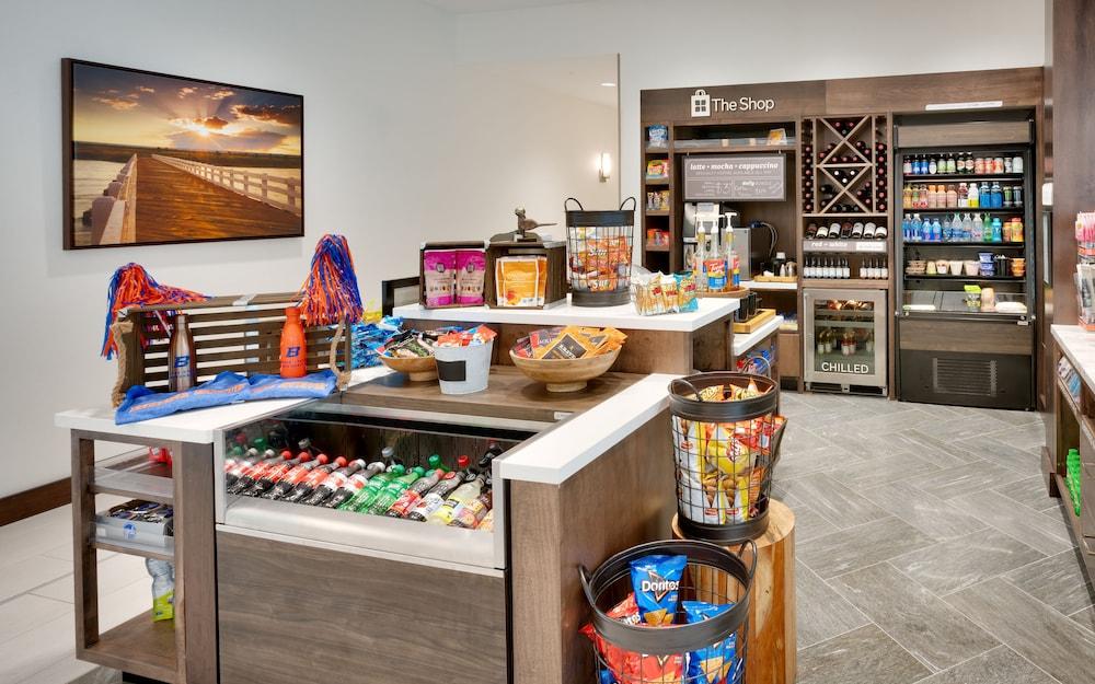 Hilton Garden Downtown Hotel 3*