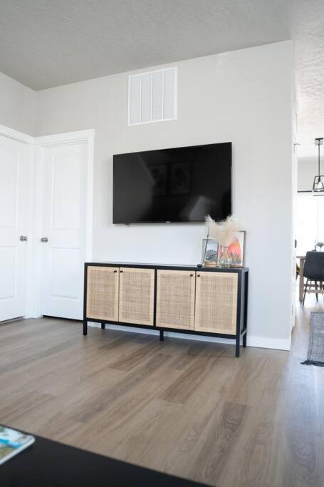 Holiday home Cute 3 Br/2.5 Ba Newly-built Townhome W/ Amenities Boise