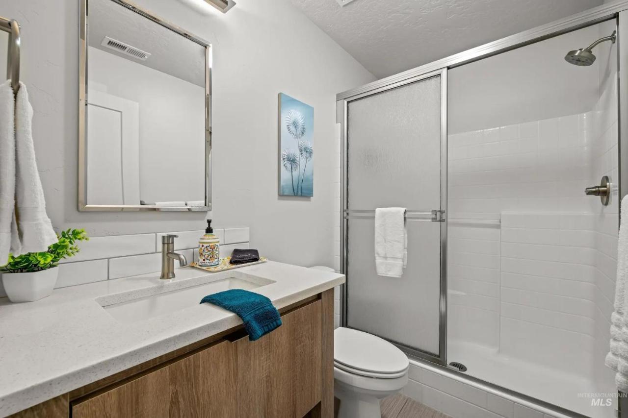 Holiday home Airport-balconynew Condo-se Boise-parks-hiking-pa *
