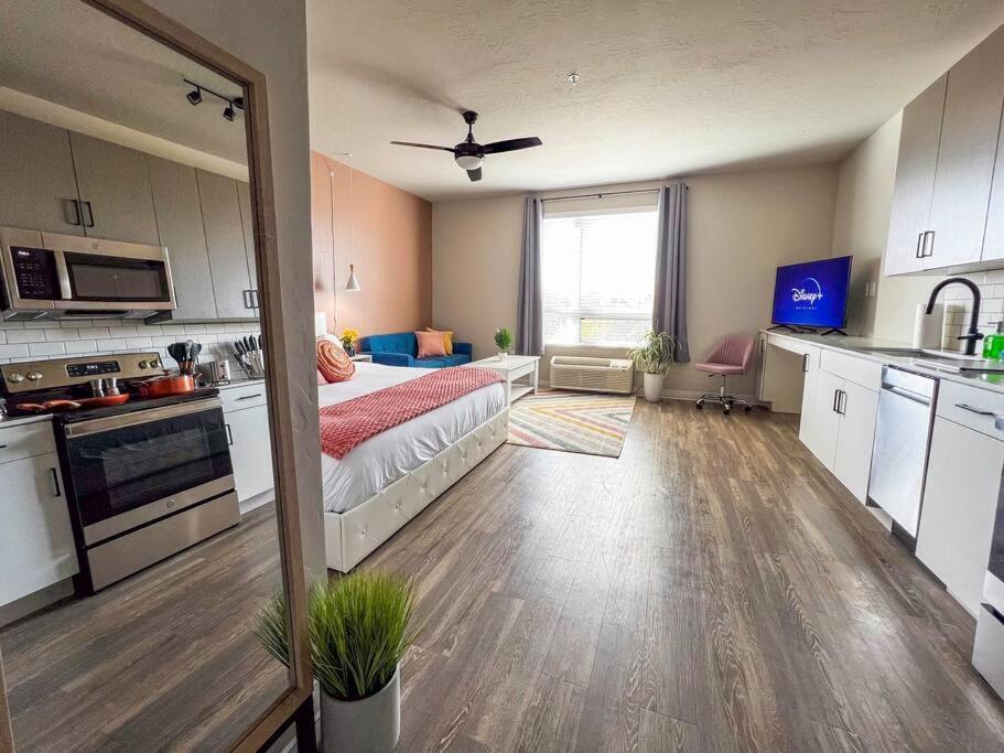 Boho-luxe - Pink Accents & Mountain Calm Boise