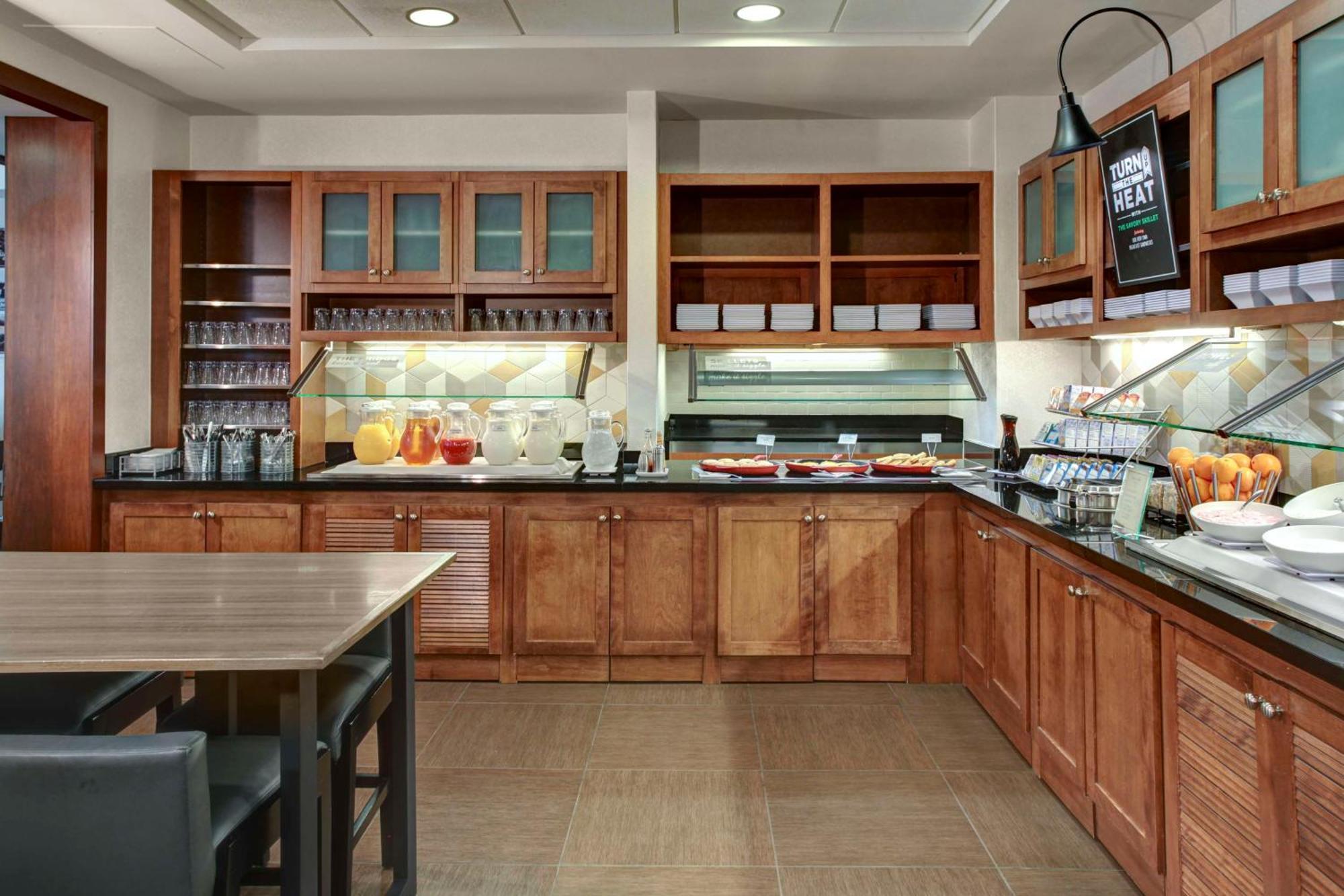 Hyatt Place Boise/towne Square Hotel