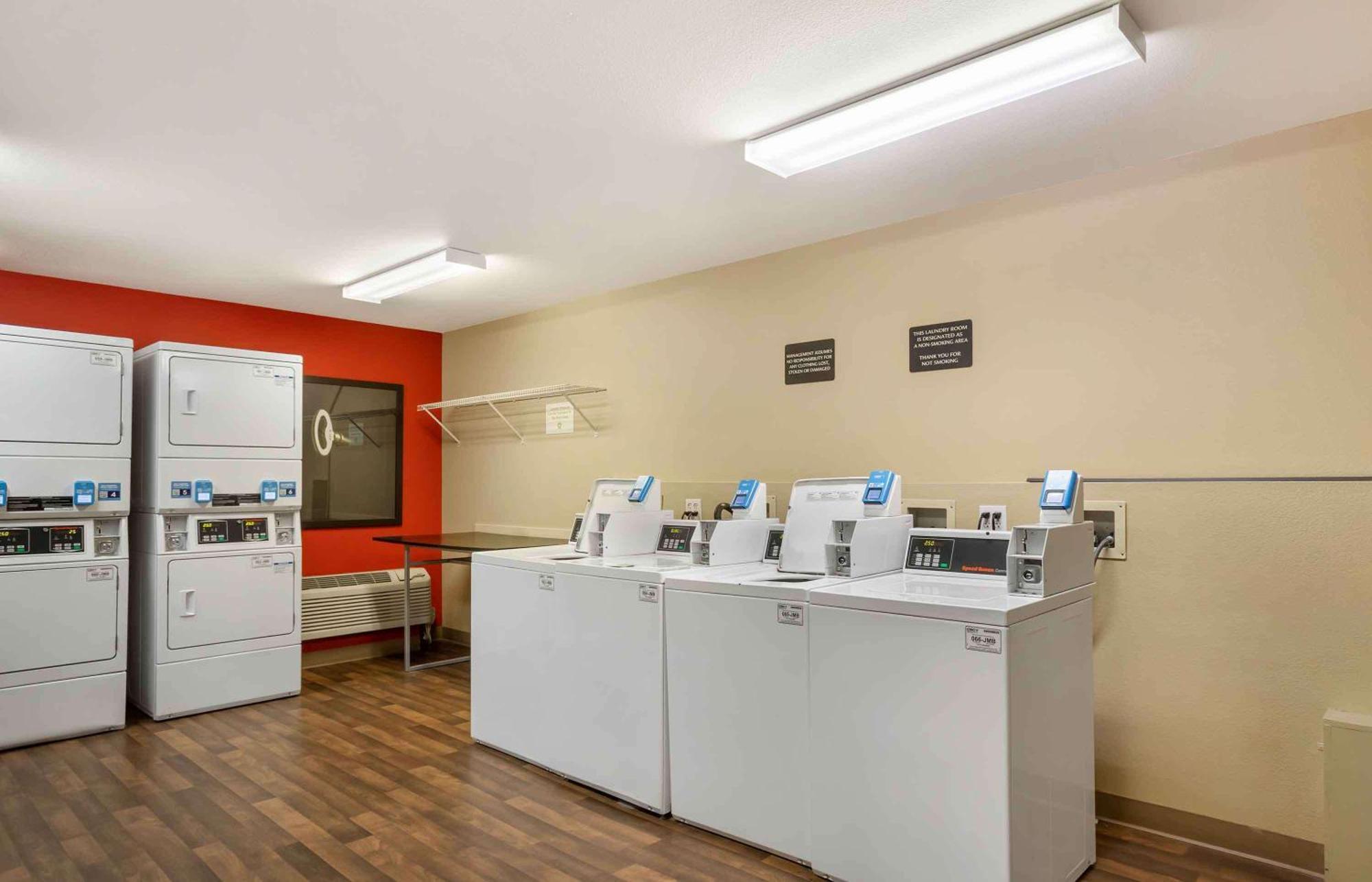 Extended America - - Airport Hotel 2*