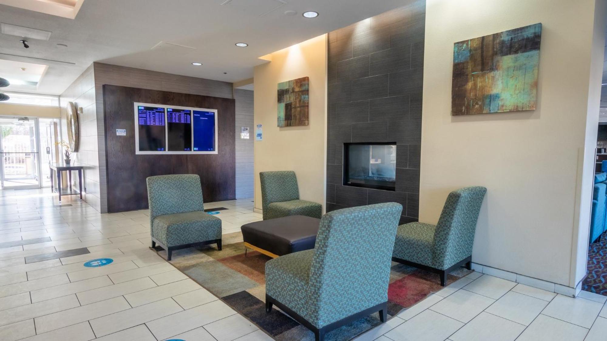 Hotel Express Downtown By Ihg 3*