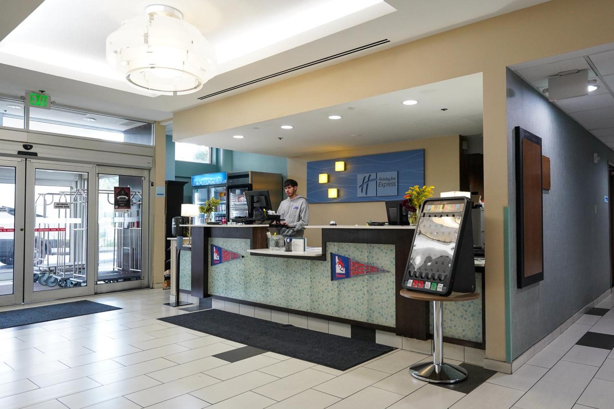 Hotel Express Downtown By Ihg Boise