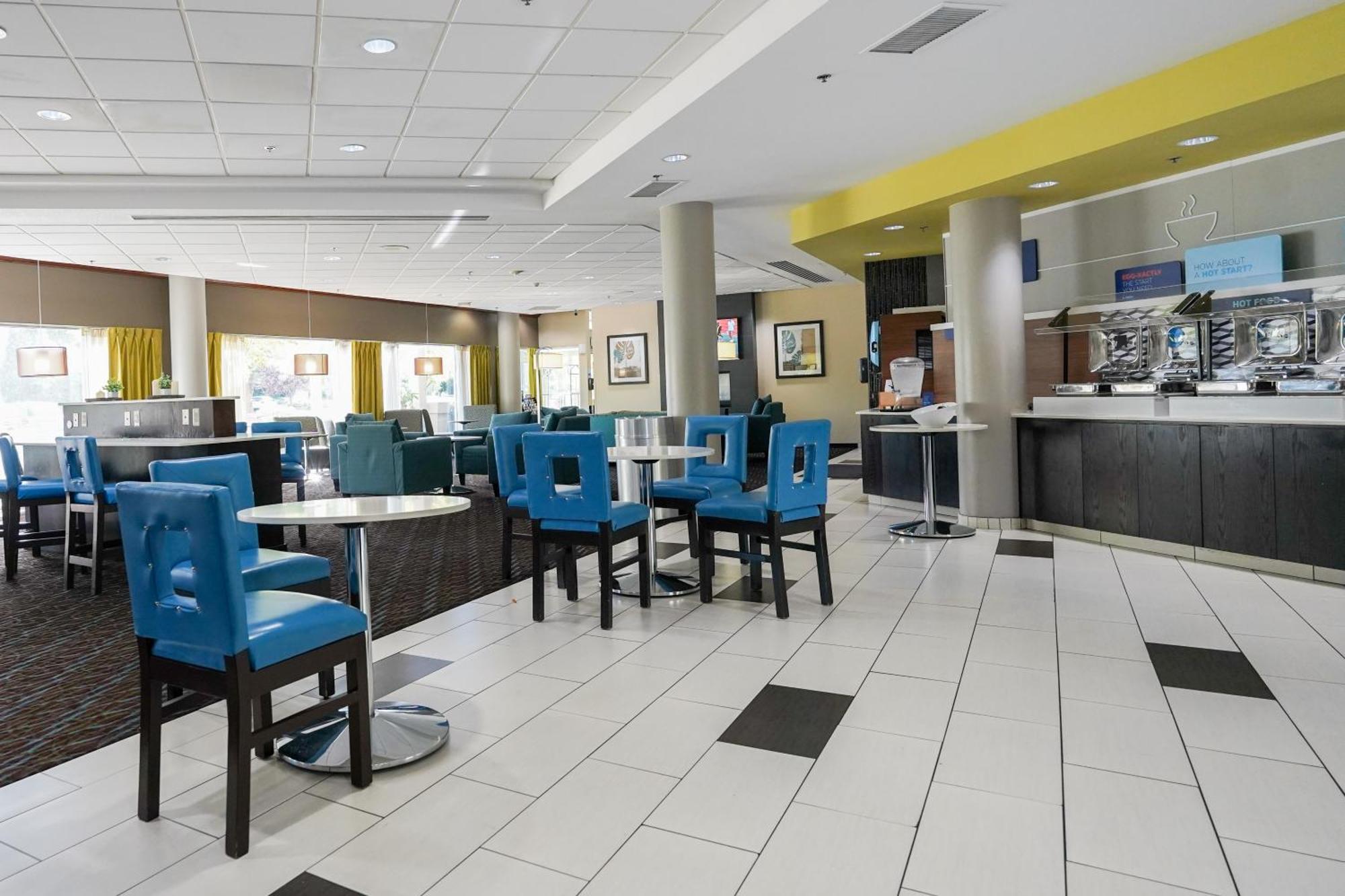 Express Downtown By Ihg Hotel