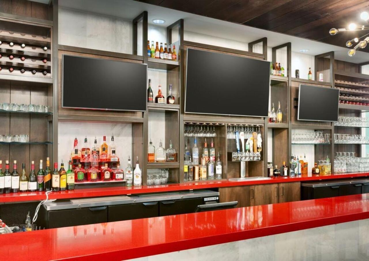 Hotel Hilton Garden Downtown 3*