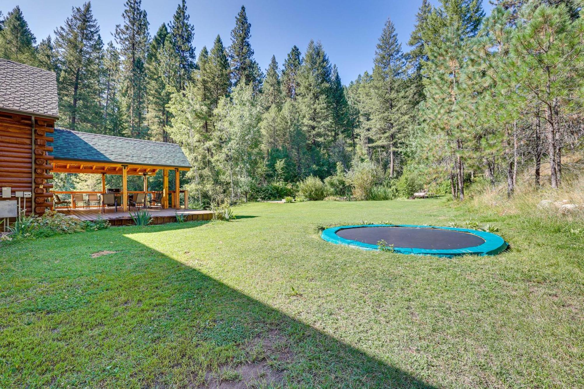 Mountain With Pool At Flowing Springs Ranch! Holiday home
