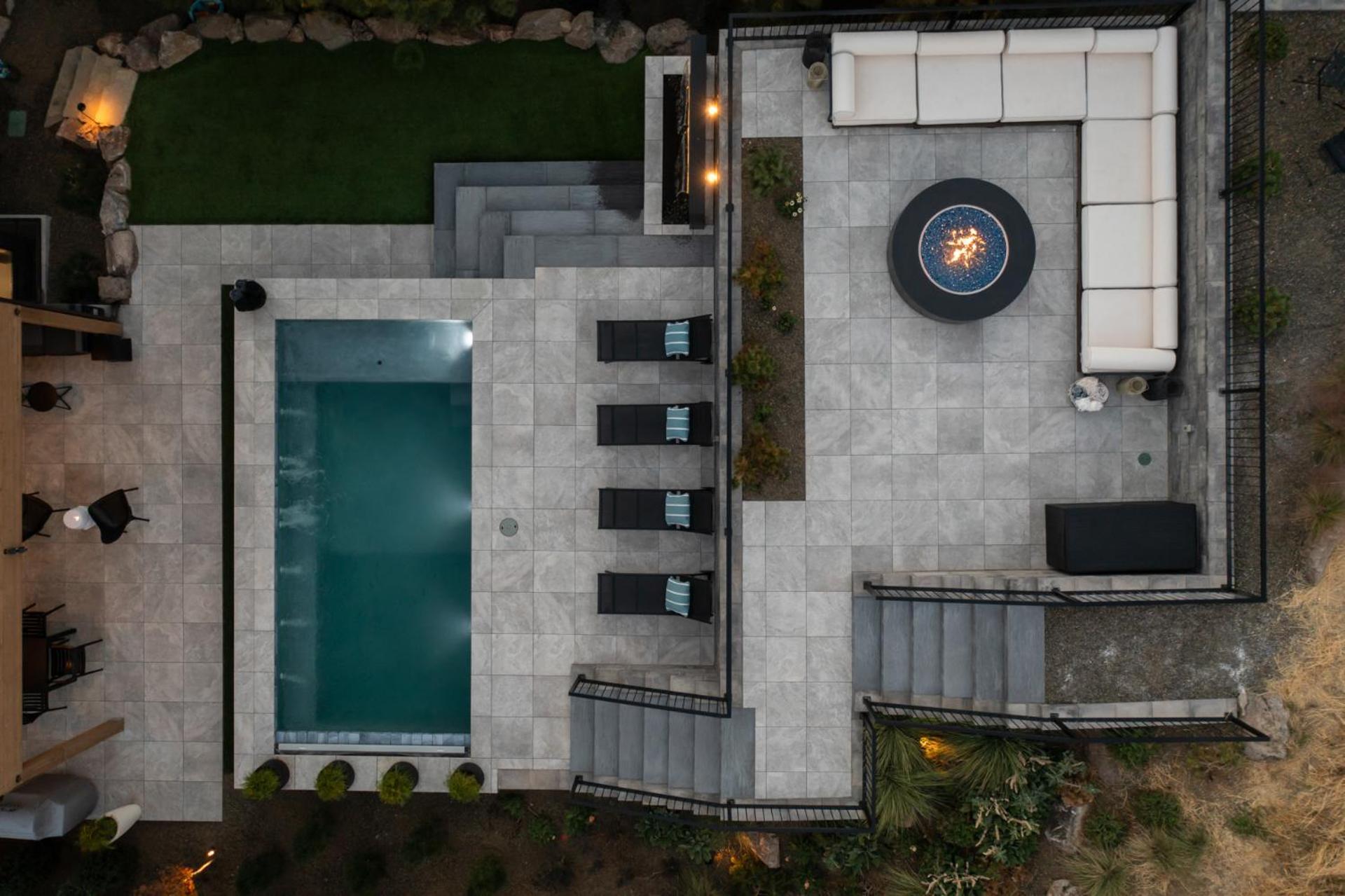 Holiday home Lux North End Home: Heated Pool/fire Pit/theatre Boise