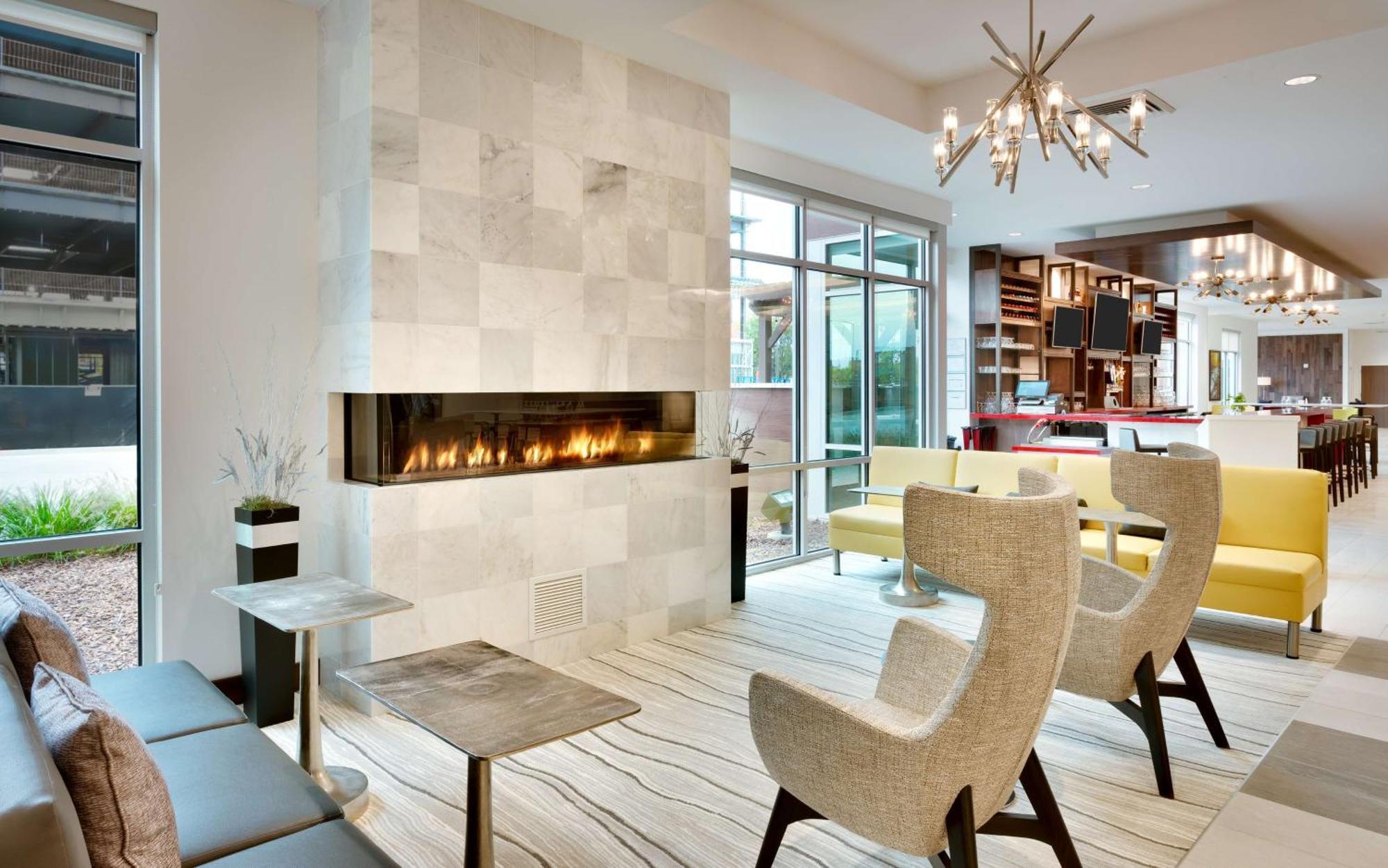 Hilton Garden Downtown Hotel 3*