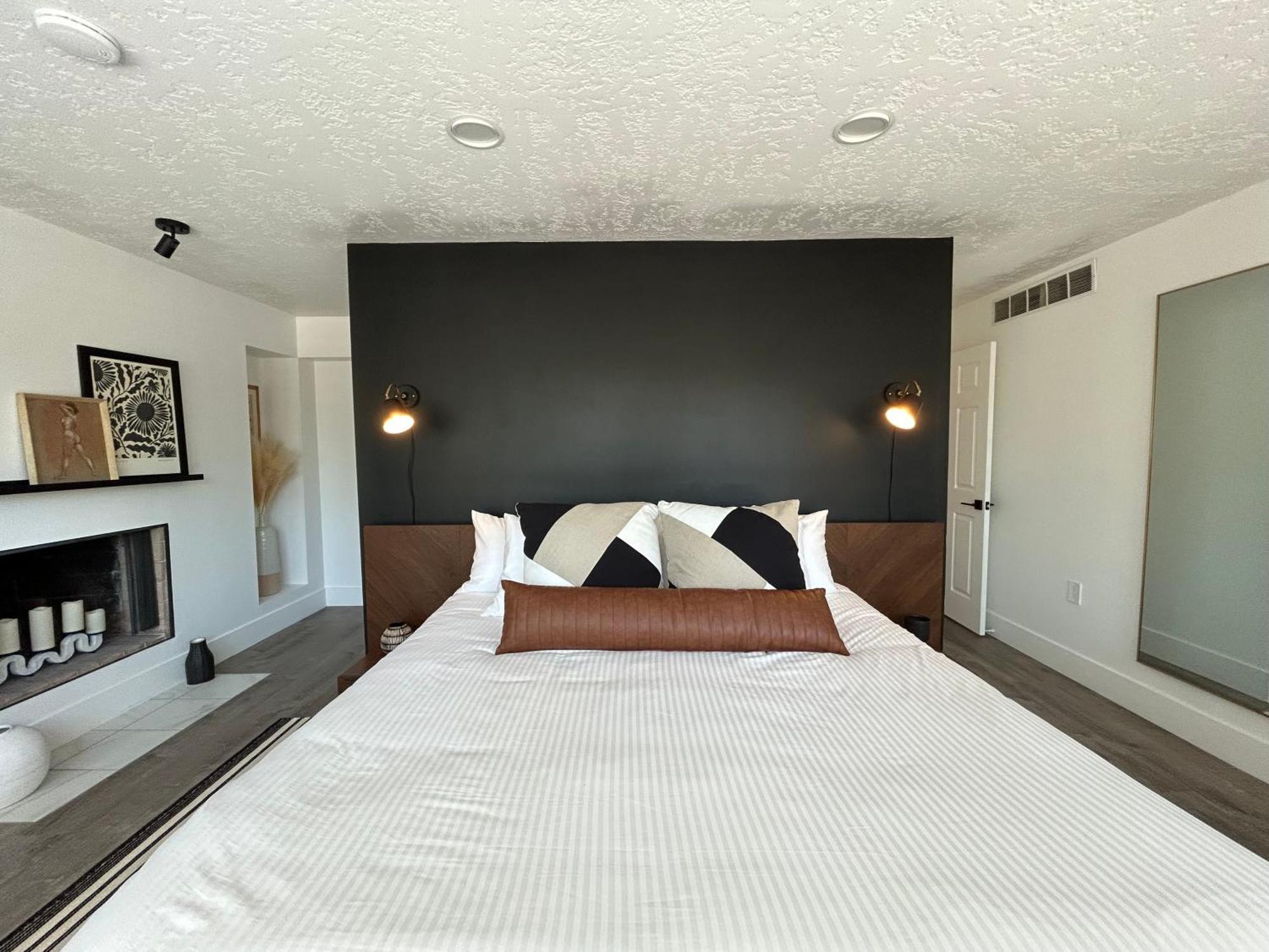 Off-broadway - Modern Woutdoor Haven Holiday home