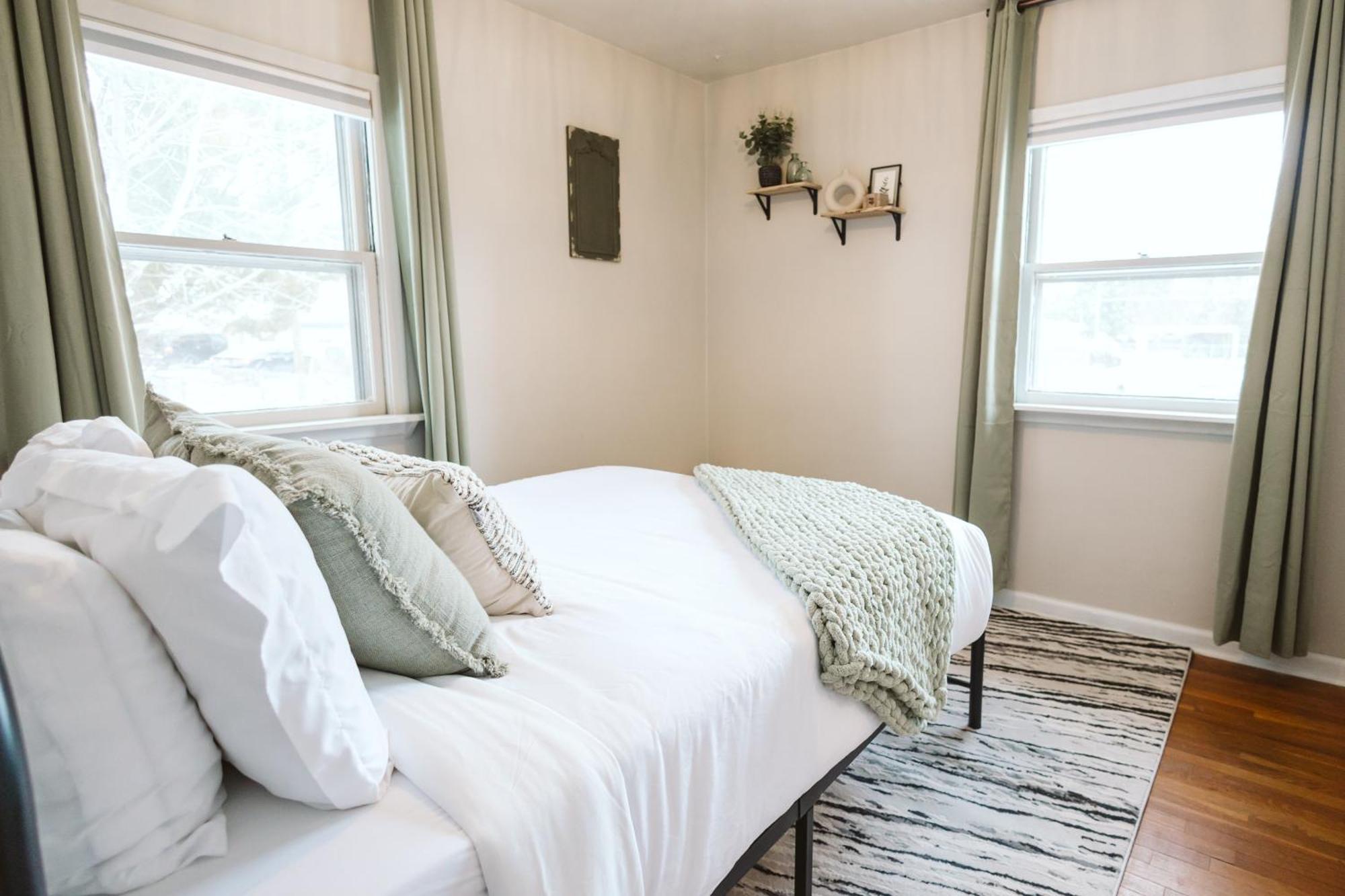 Cozy & Quiet King Bed Micron Free Parking * Boise