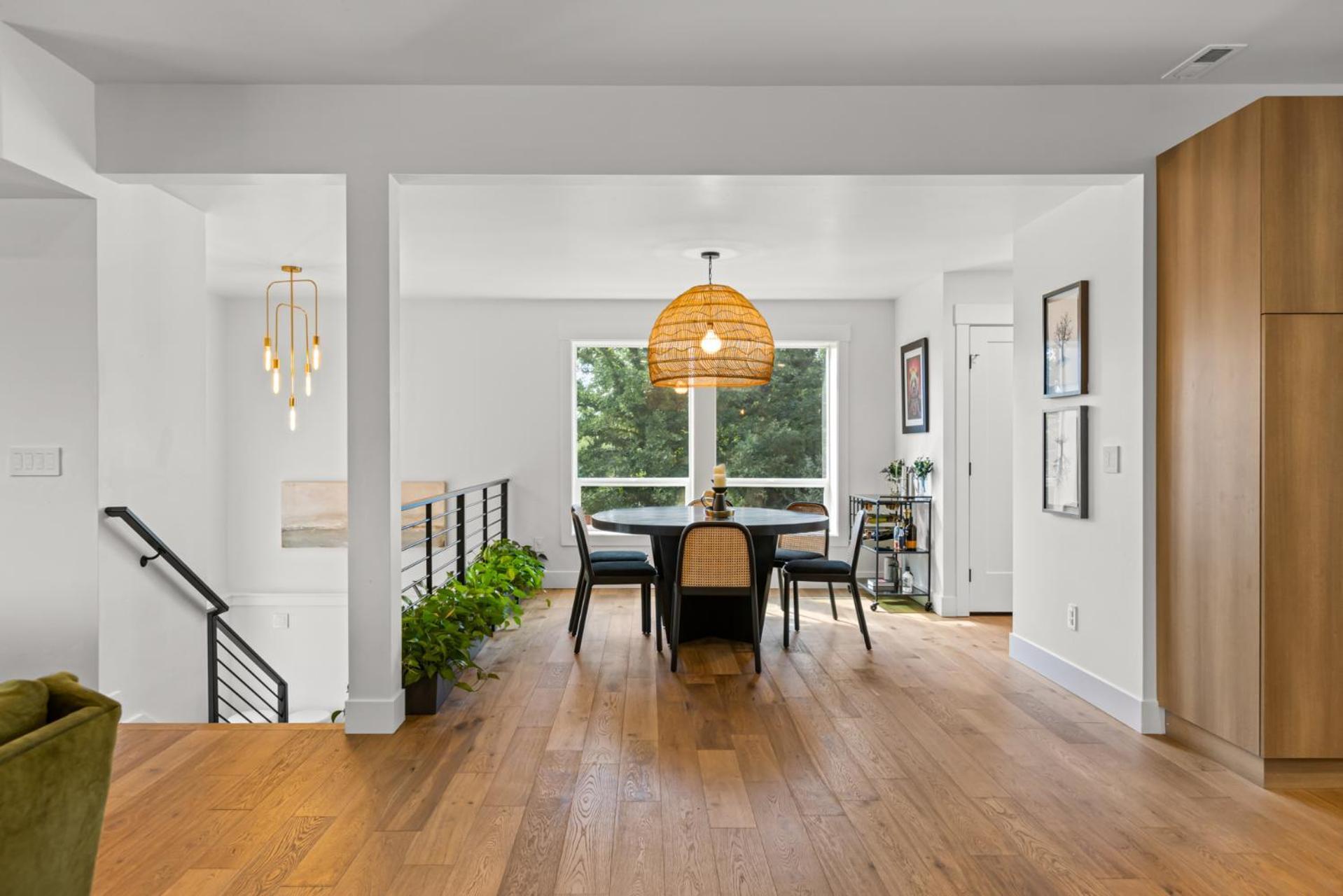 Lux North End Home: Heated Pool/fire Pit/theatre Holiday home *
