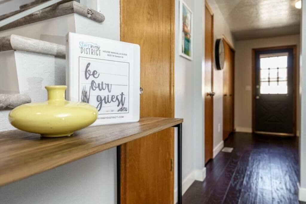 #stayinmydistrict Cozy Townhouse Holiday home *