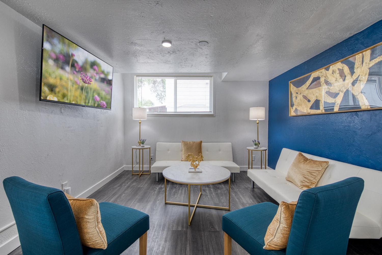 Apartment New Downtown On Bsu Campus 3 Beds Sleeps 6