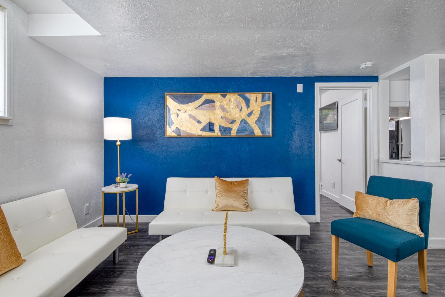 New Downtown On Bsu Campus 3 Beds Sleeps 6