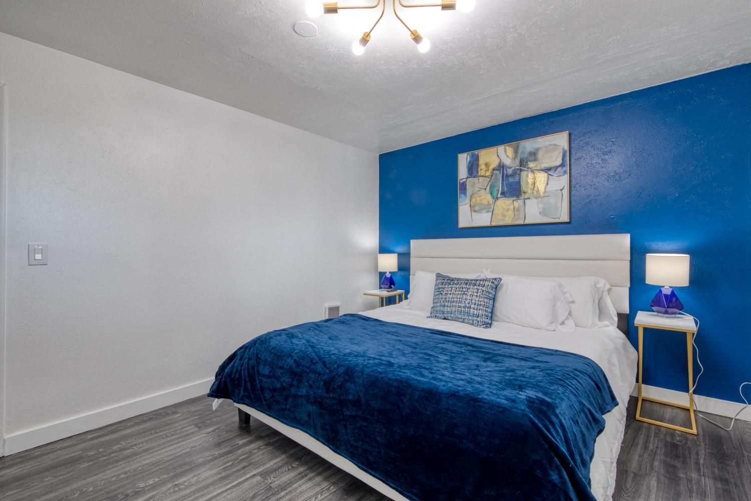 New Downtown On Bsu Campus 3 Beds Sleeps 6 Apartment Boise