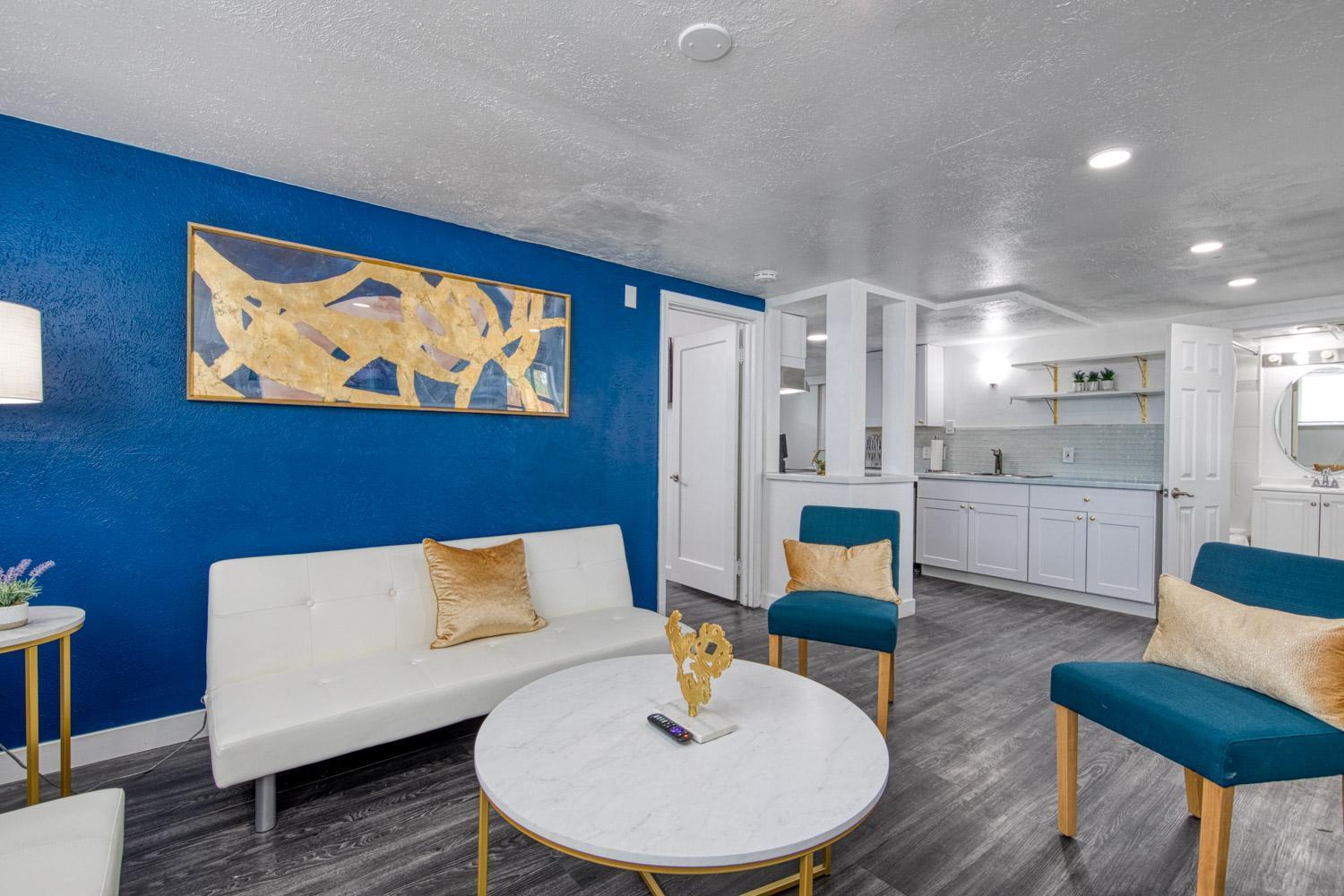 New Downtown On Bsu Campus 3 Beds Sleeps 6
