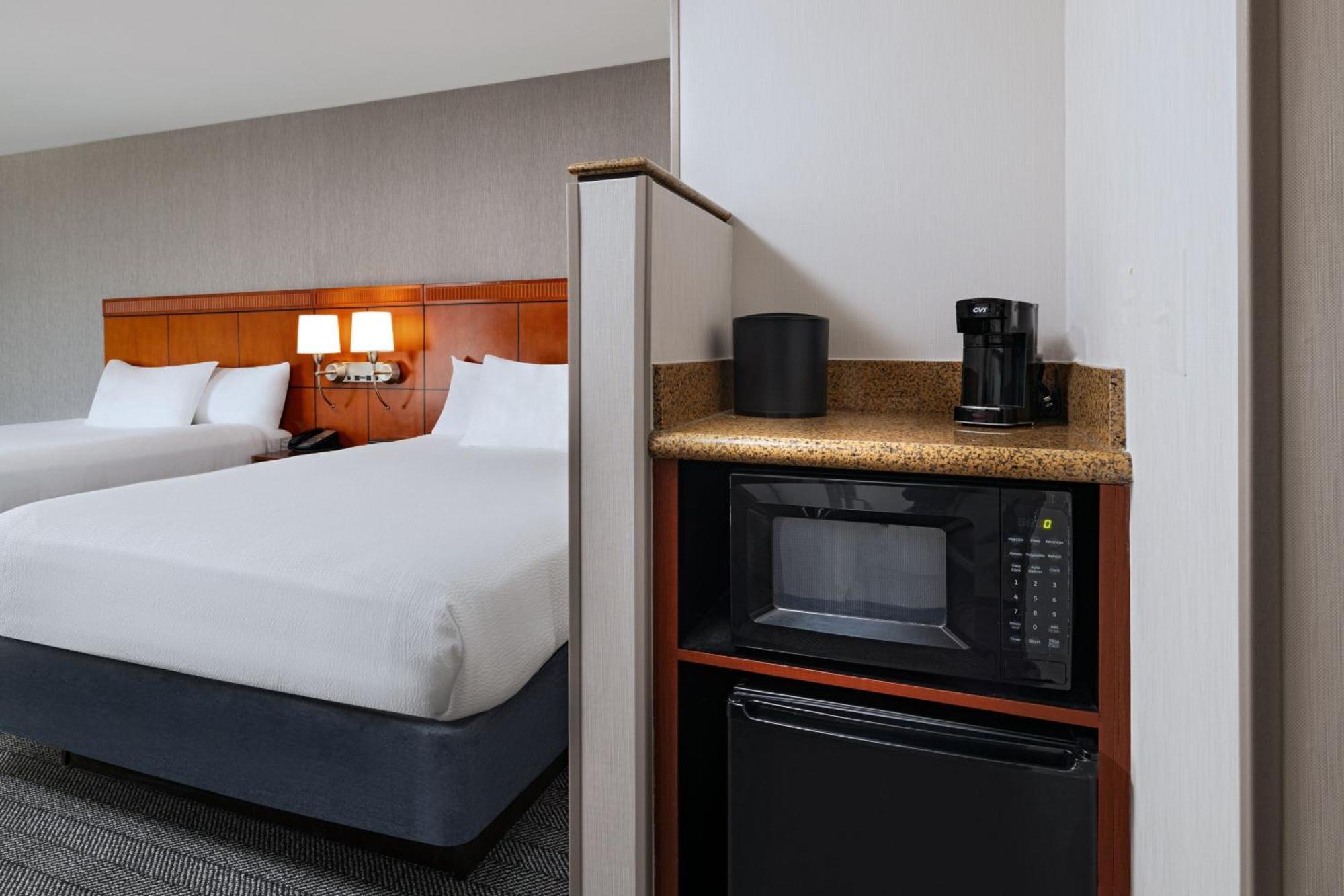 Hotel Courtyard By Marriott West/meridian Boise