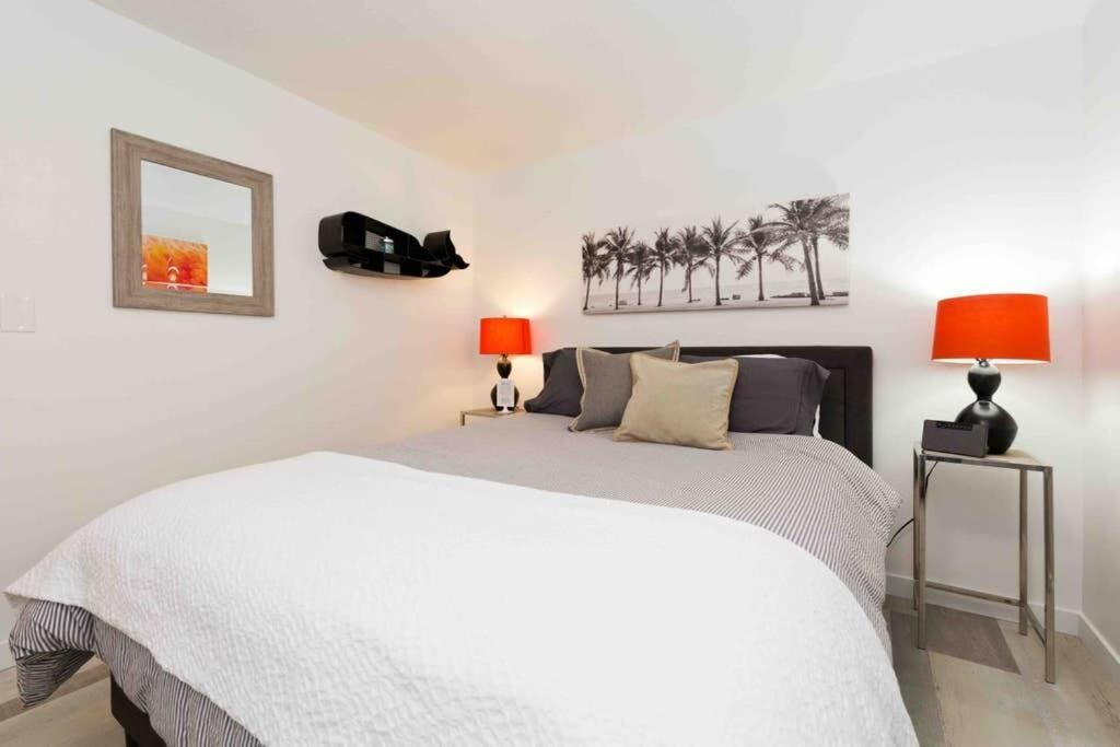 #stayinmydistrict Modern North End Hills Retreat *