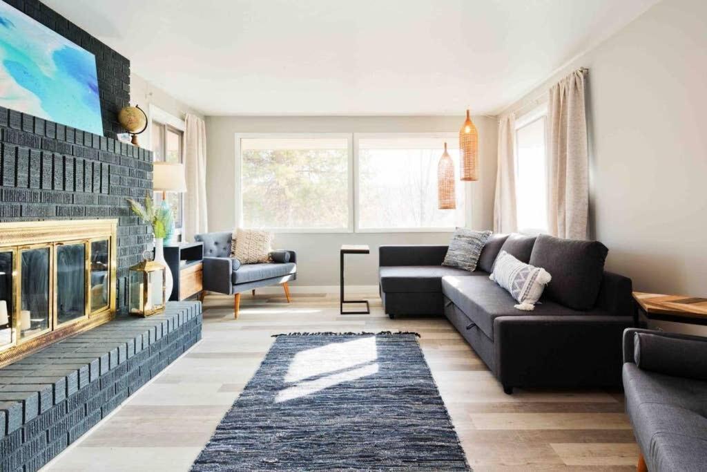 Holiday home #stayinmydistrict Modern North End Hills Retreat