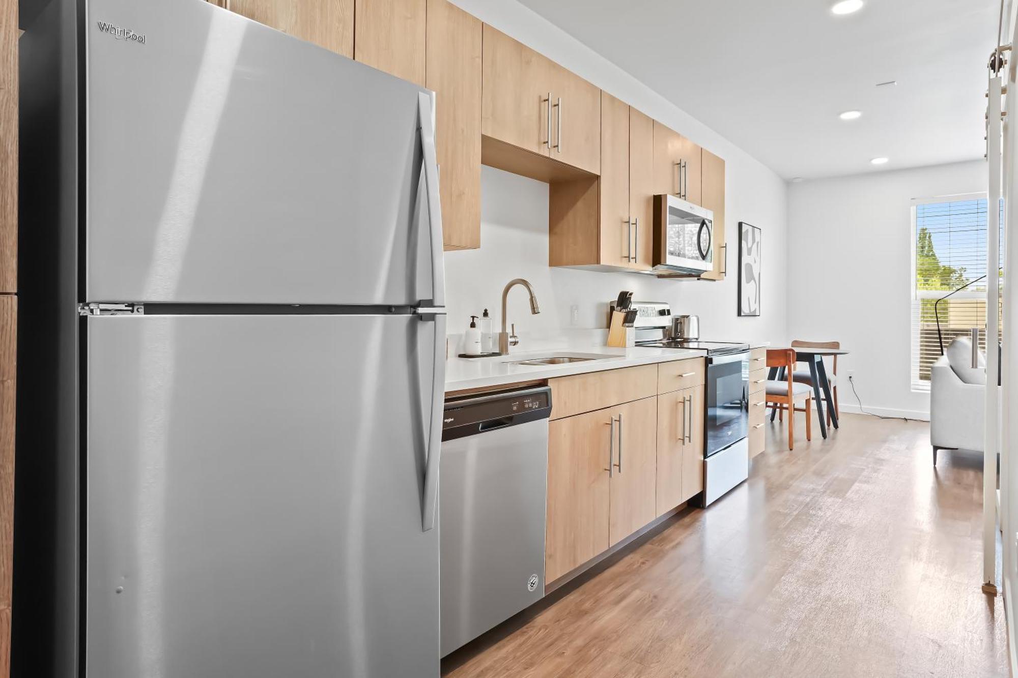 Kasa At Cortland On The River Apartment