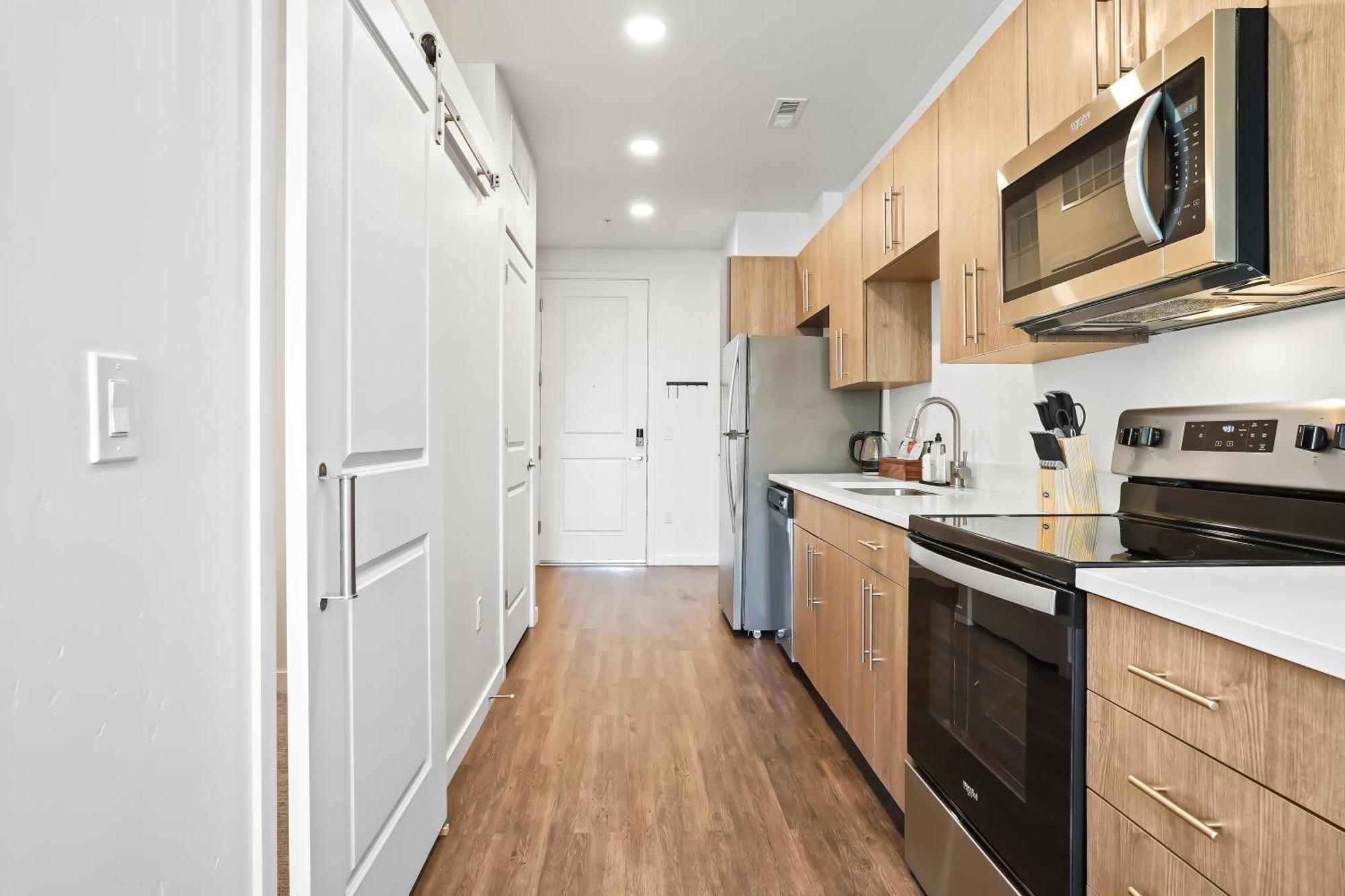 Kasa At Cortland On The River Apartment