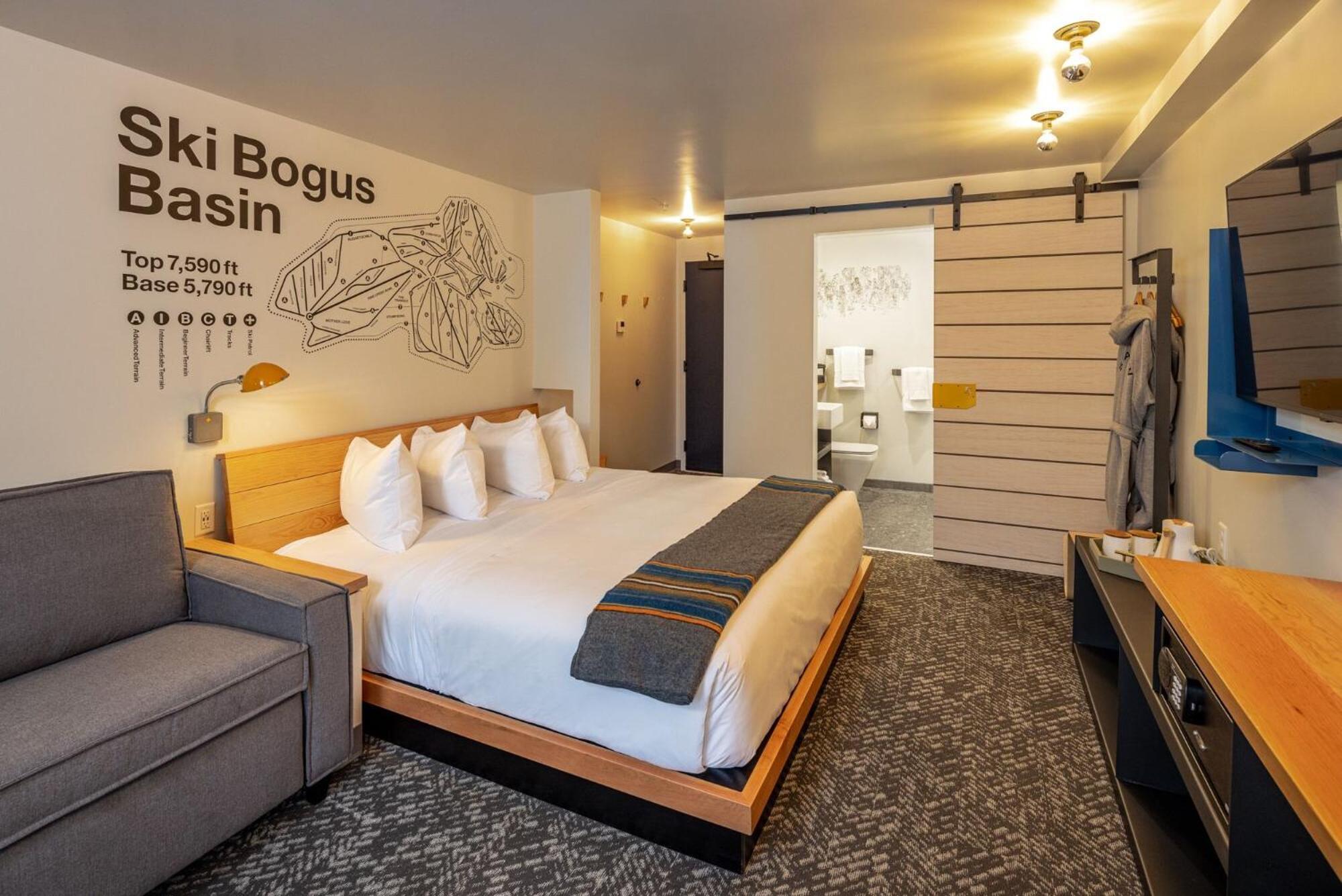The Sparrow 3* Boise