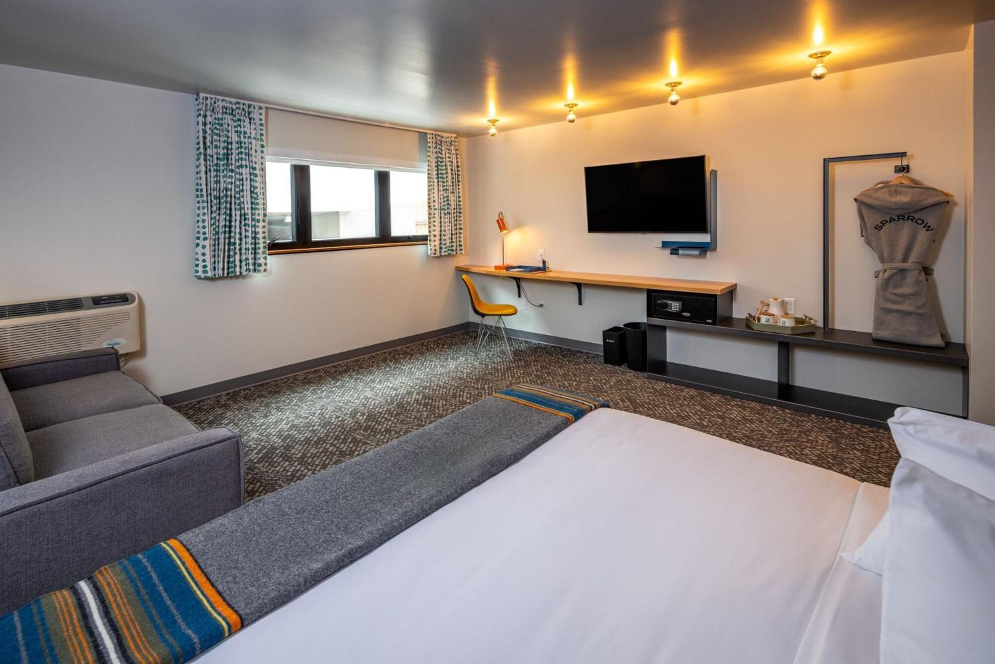 Hotel The Sparrow 3*