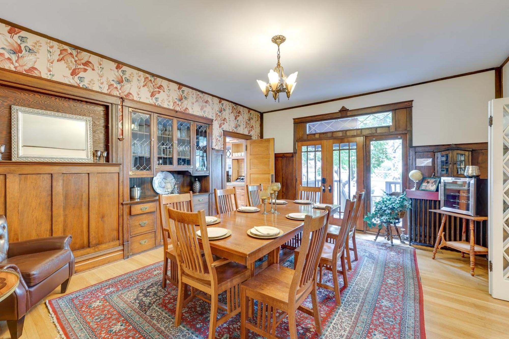 Mansion Close To Dtwn, River And Bsu! *