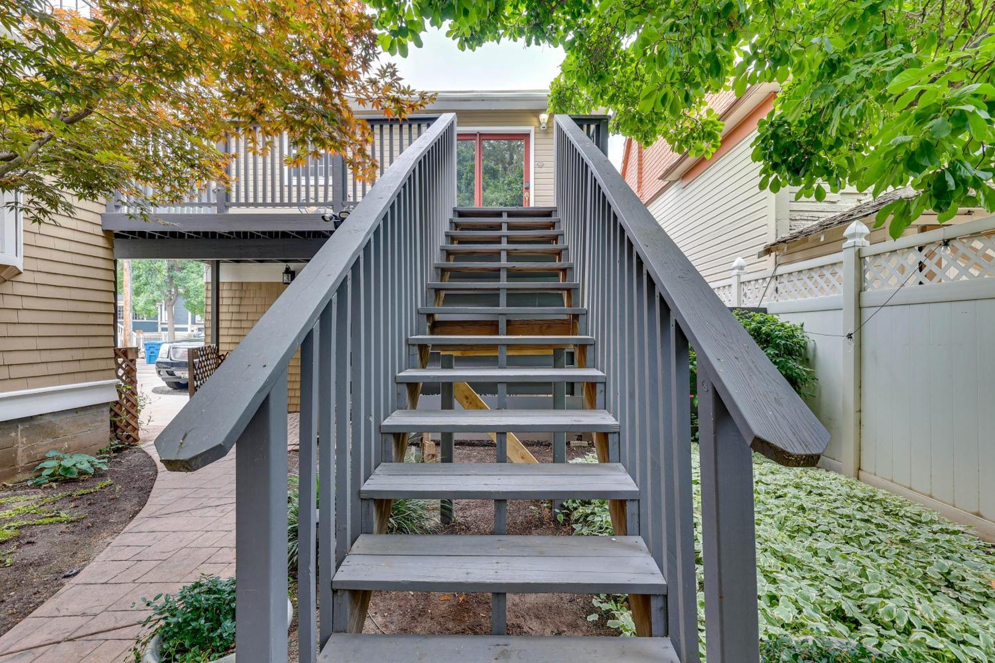 Apartment Historic With Courtyard, Blocks To Dtwn