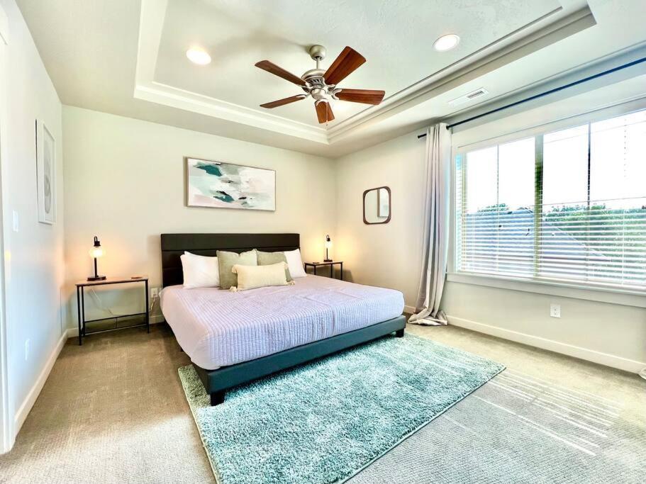 Holiday home Riverside Retreat-luxury Living *