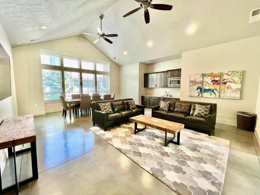 Riverside Retreat-luxury Living * Boise