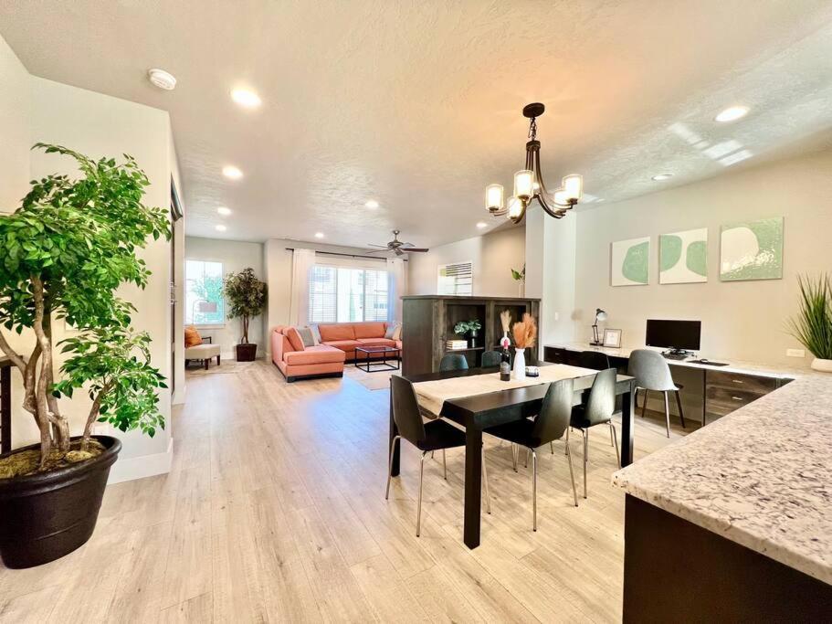 Holiday home Riverside Retreat-luxury Living Boise