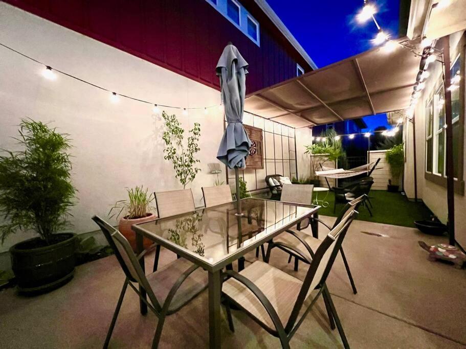 The Greenbelt Getaway - Views, Pets, Bikes, Games, Fun * Boise
