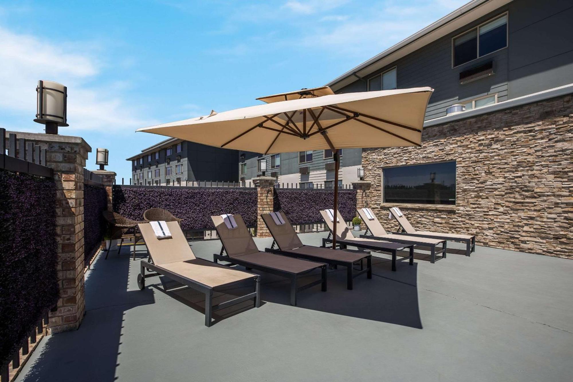 Hotel 28 Airport, Ascend Collection Boise