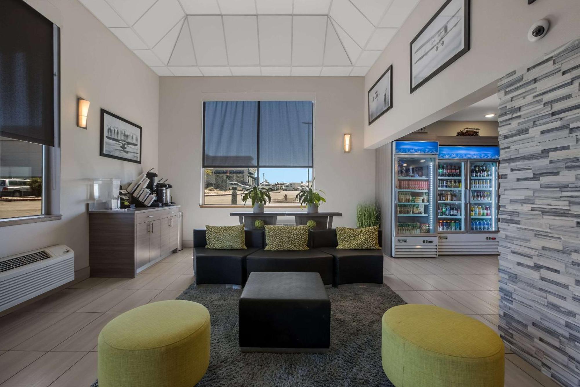 28 Airport, Ascend Collection Hotel