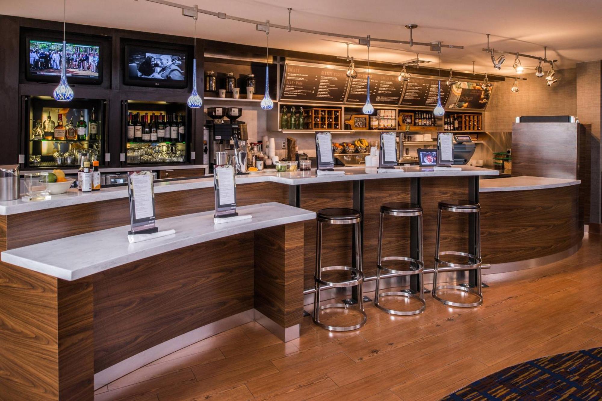 Courtyard By Marriott West/meridian Boise