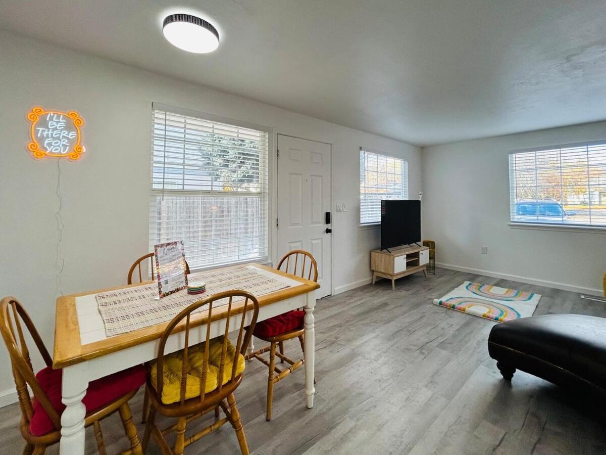 Phoebe's Place - A Friends' Inspired Escape