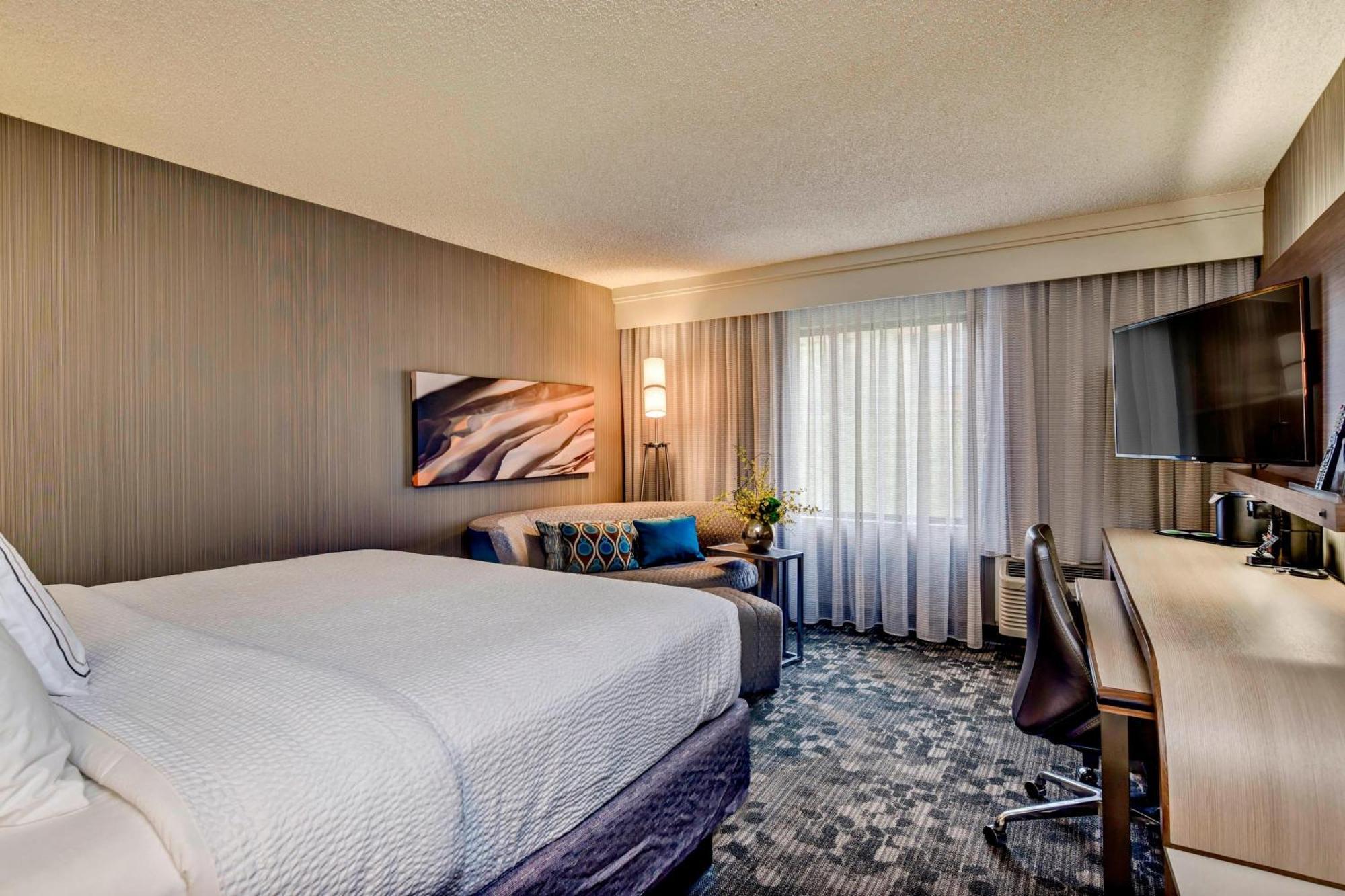 Courtyard Downtown 3* Boise