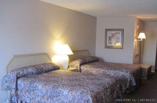 Hotel Safari Downtown 2*