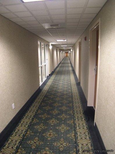 Hotel La Quinta By Wyndham Towne Square