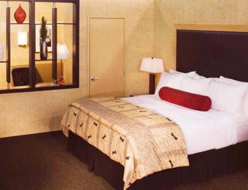 Airport By Ihg Hotel