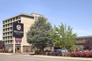 Red Lion Downtowner 3*