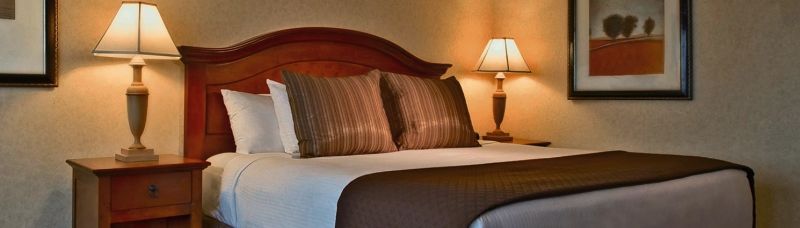 Red Lion Downtowner Hotel