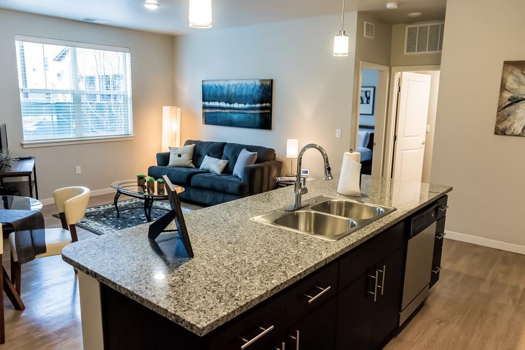The District At Parkcenter Apartment Boise