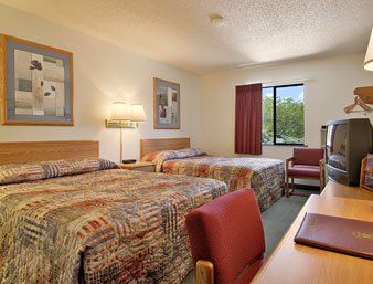Hotel Super 8 By Wyndham Boise