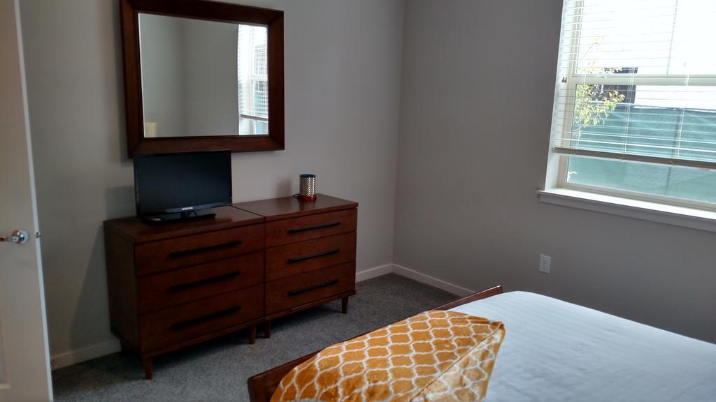 The District At Parkcenter Apartment