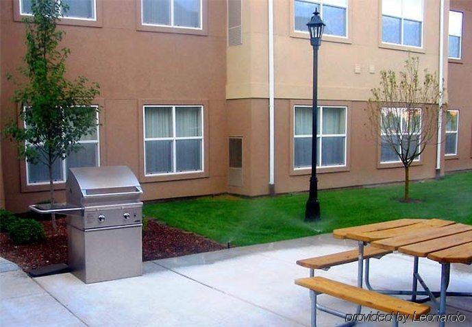 West Hotel 3*