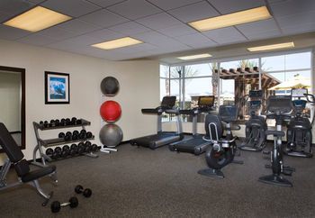 Hotel By Marriott Downtown Center 3*